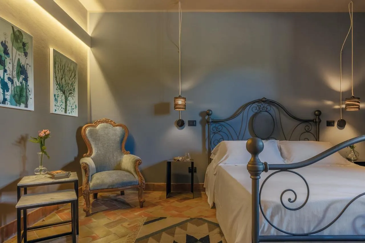 Masseria Del Carboj Menfi 4*,