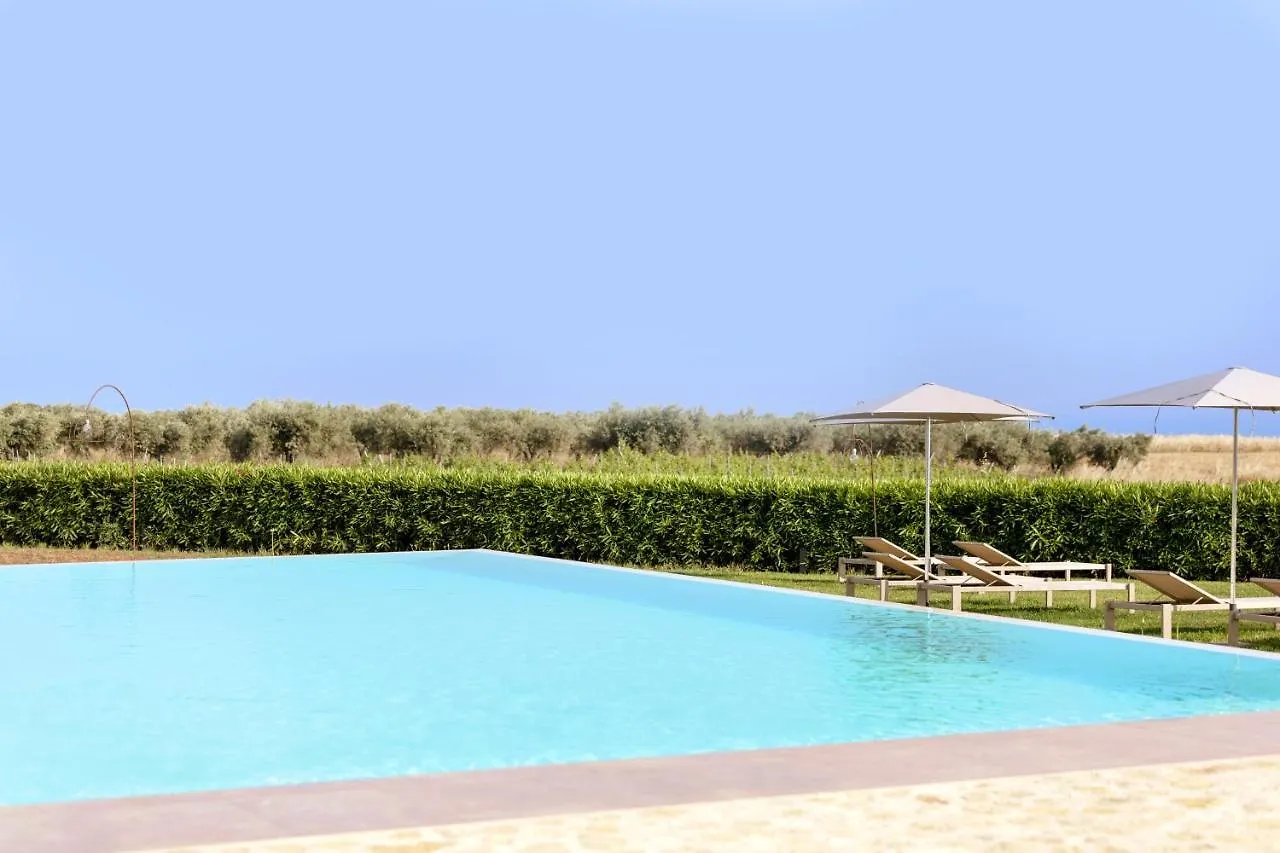 Masseria Del Carboj Menfi 4*,